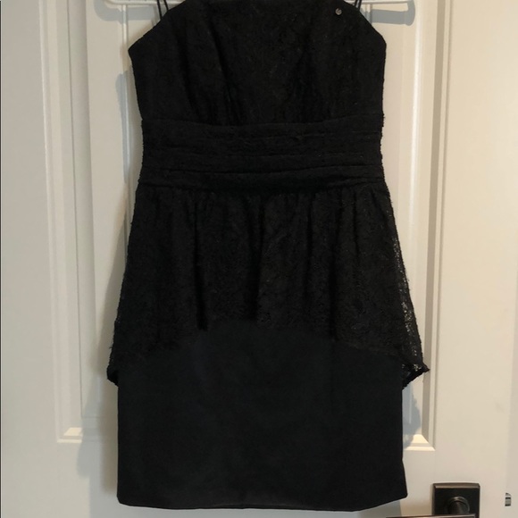 Black lace Guess dress - Picture 2 of 4